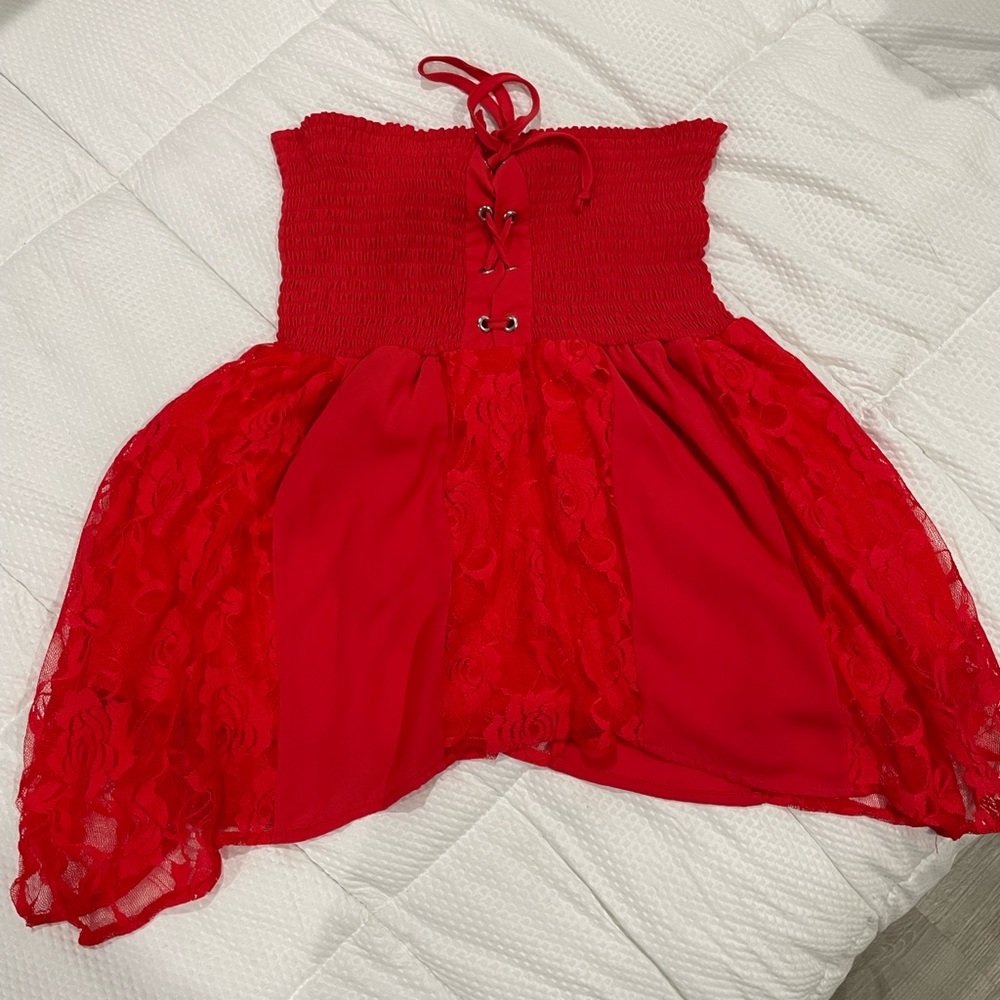 Large Red Strapless Top